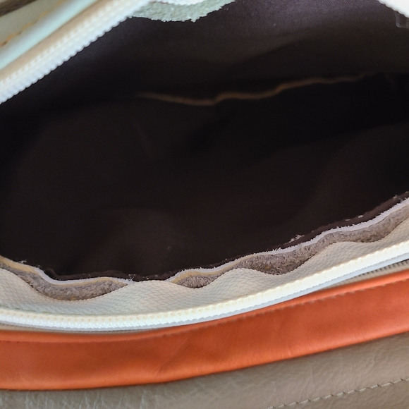 Vintage Leather Purse - Picture 4 of 4